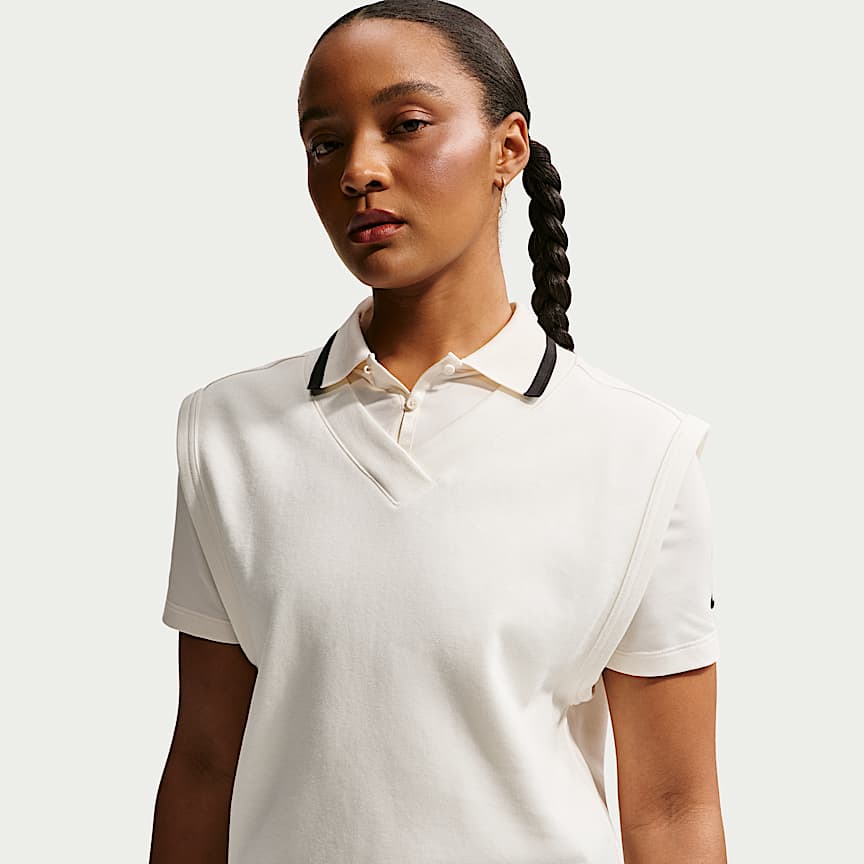 Nike Victory Women's Dri-FIT 1/4-Zip Golf Top. Nike.com